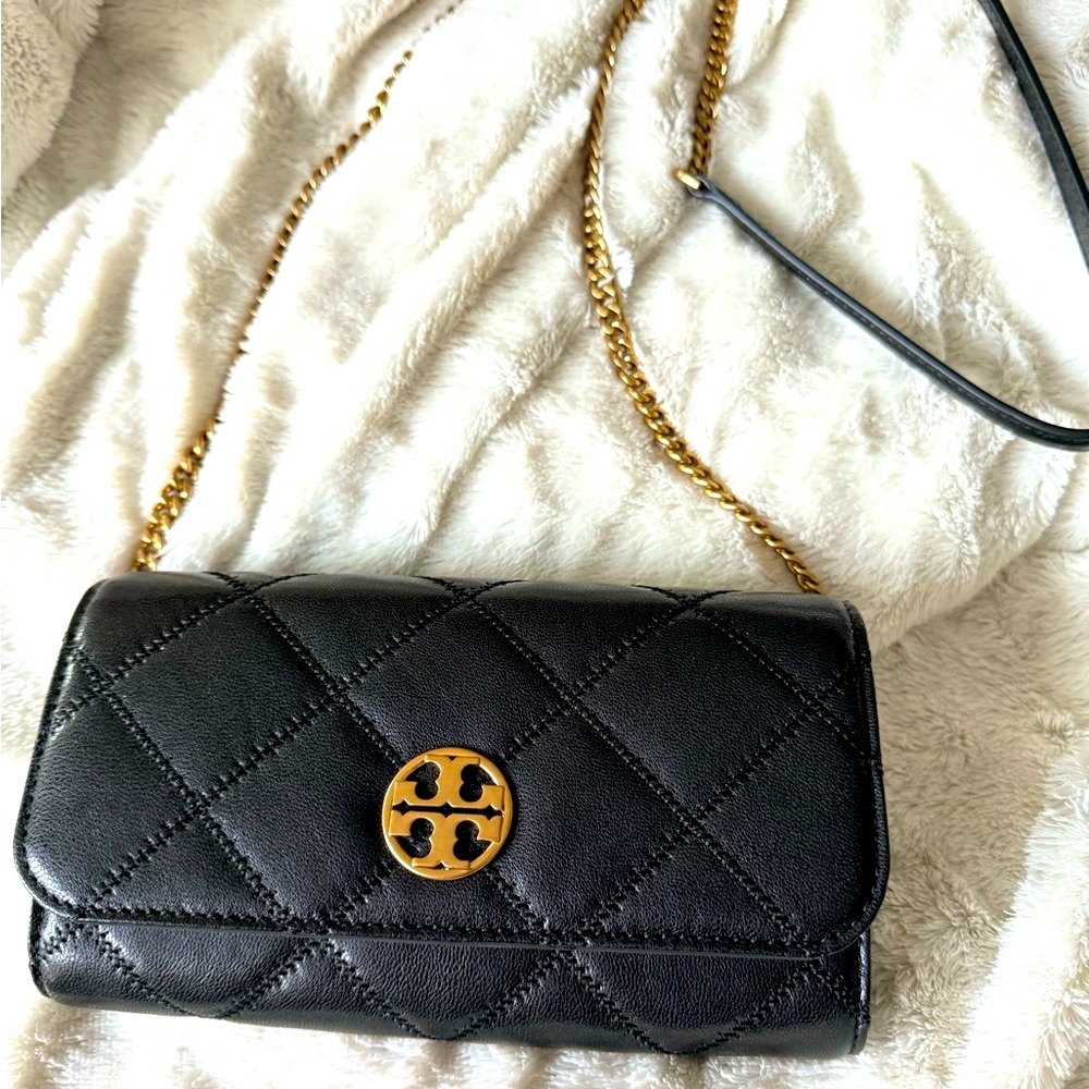 Tory Burch Willa Chain Wallet Crossbody Quilted Purse Bag NWOT